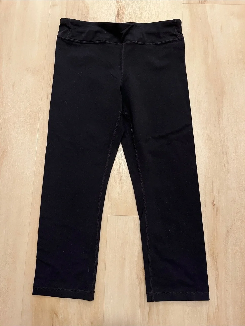 Athleta Girl L(12) Capri Leggings